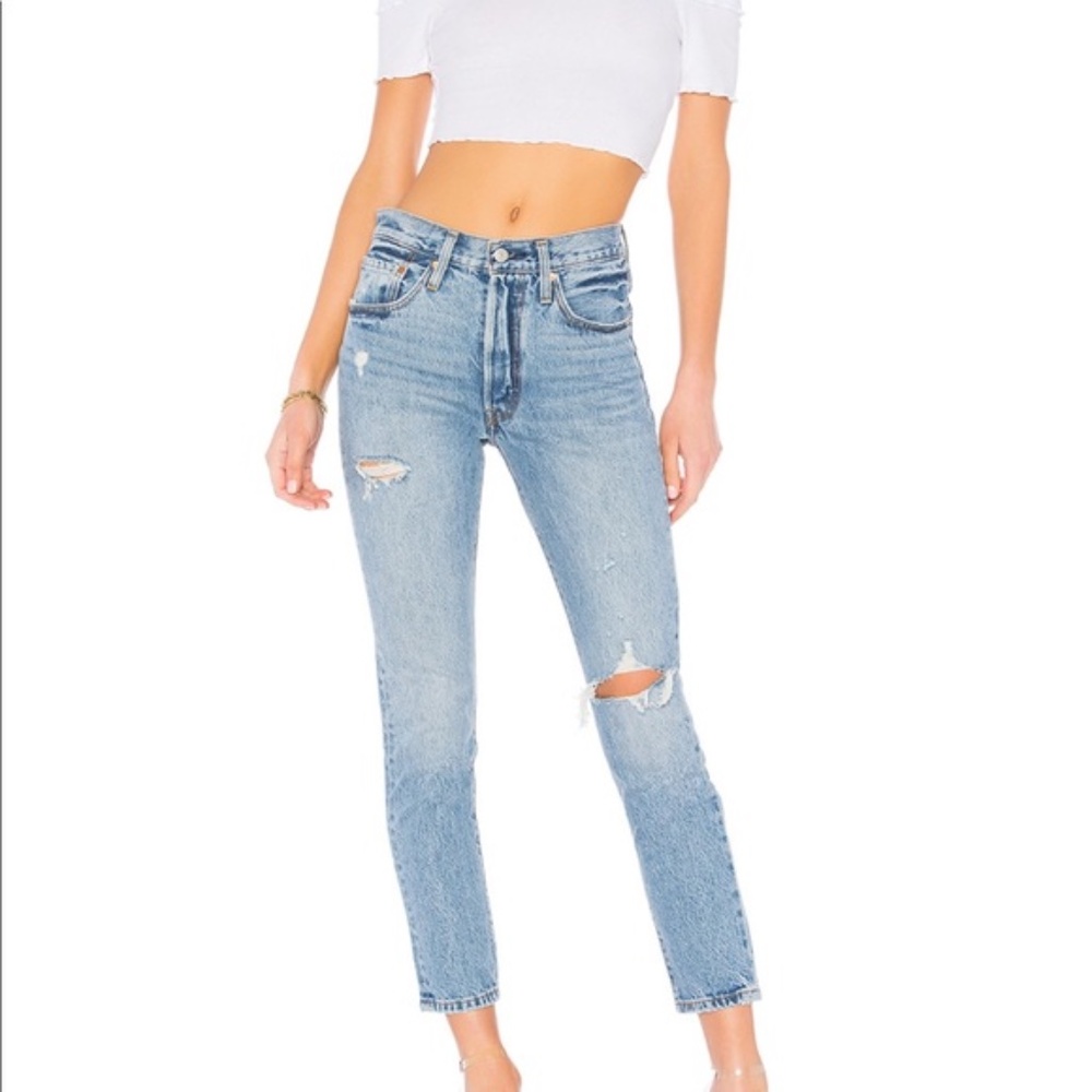 LEVI'S | 501 Skinny Distressed Light Wash Jeans (Size 28)